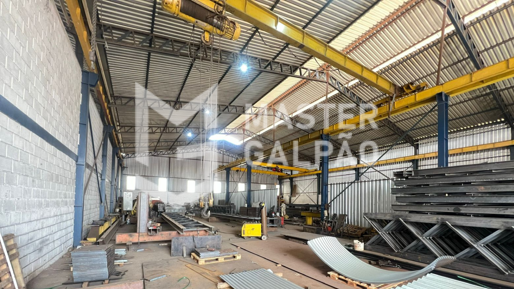 Galpão de 1.000m² à Venda em Igarapé MG – Já Alugado