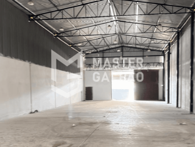 Galpão de 900m² para Aluguel