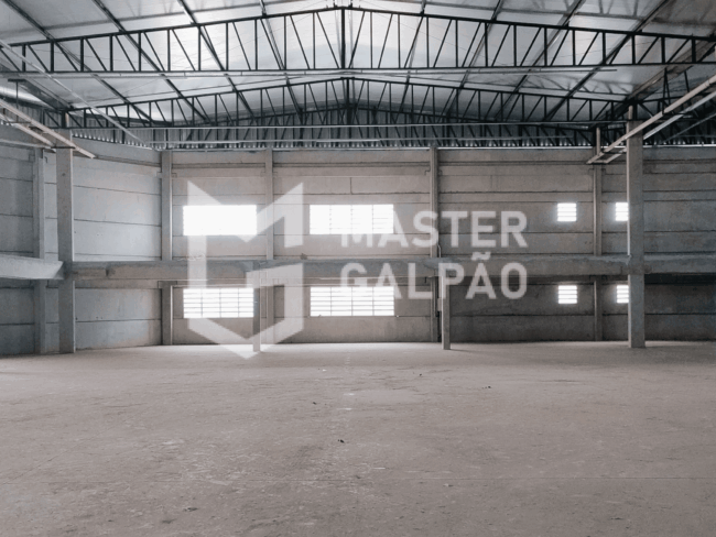 Galpão Novo 3.320m² às Margens da BR‑040 Galpão Novo 3.320m² às Margens da BR‑040