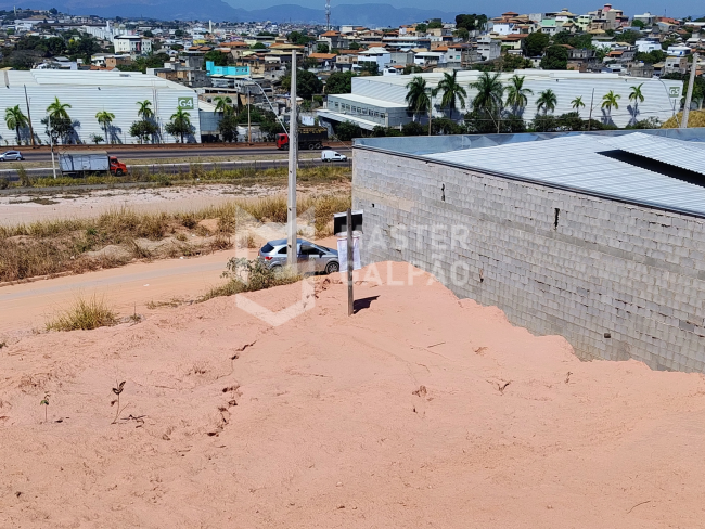 Lote de 360m² no Bairro Estreito