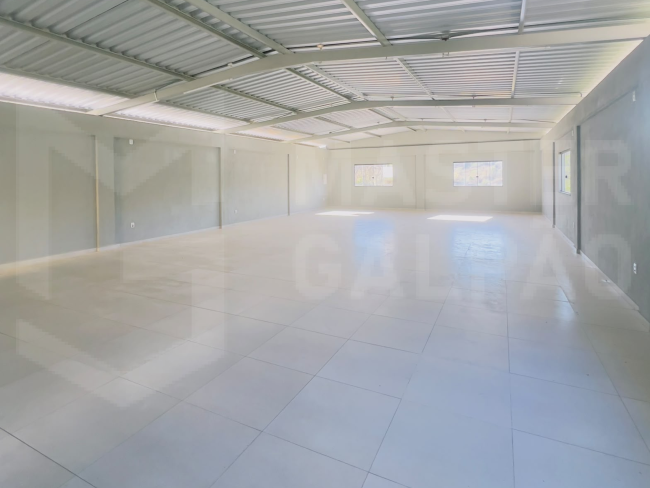 Vão Comercial para Locação em Betim | 200 m² Vão Comercial para Locação em Betim | 200 m²