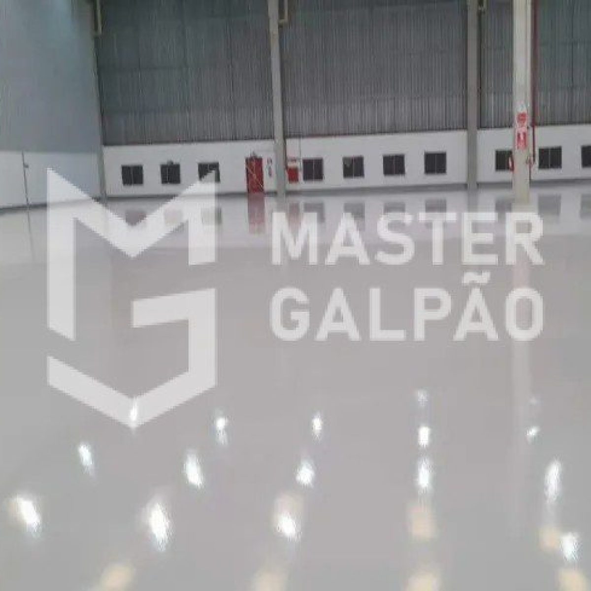 Galpão Premium de 3.600m² com docas para Alugar