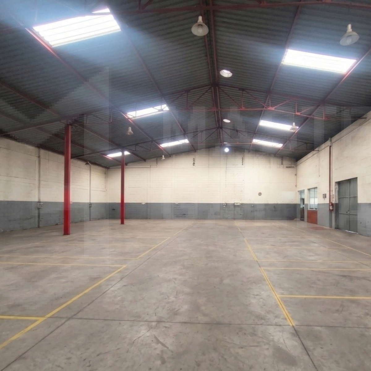 Galpão para Locação em Betim | 2.000 m²