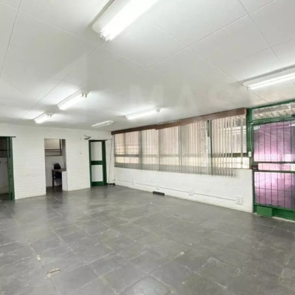 Galpão para Locação em Contagem | 4.000 m² com Pátio