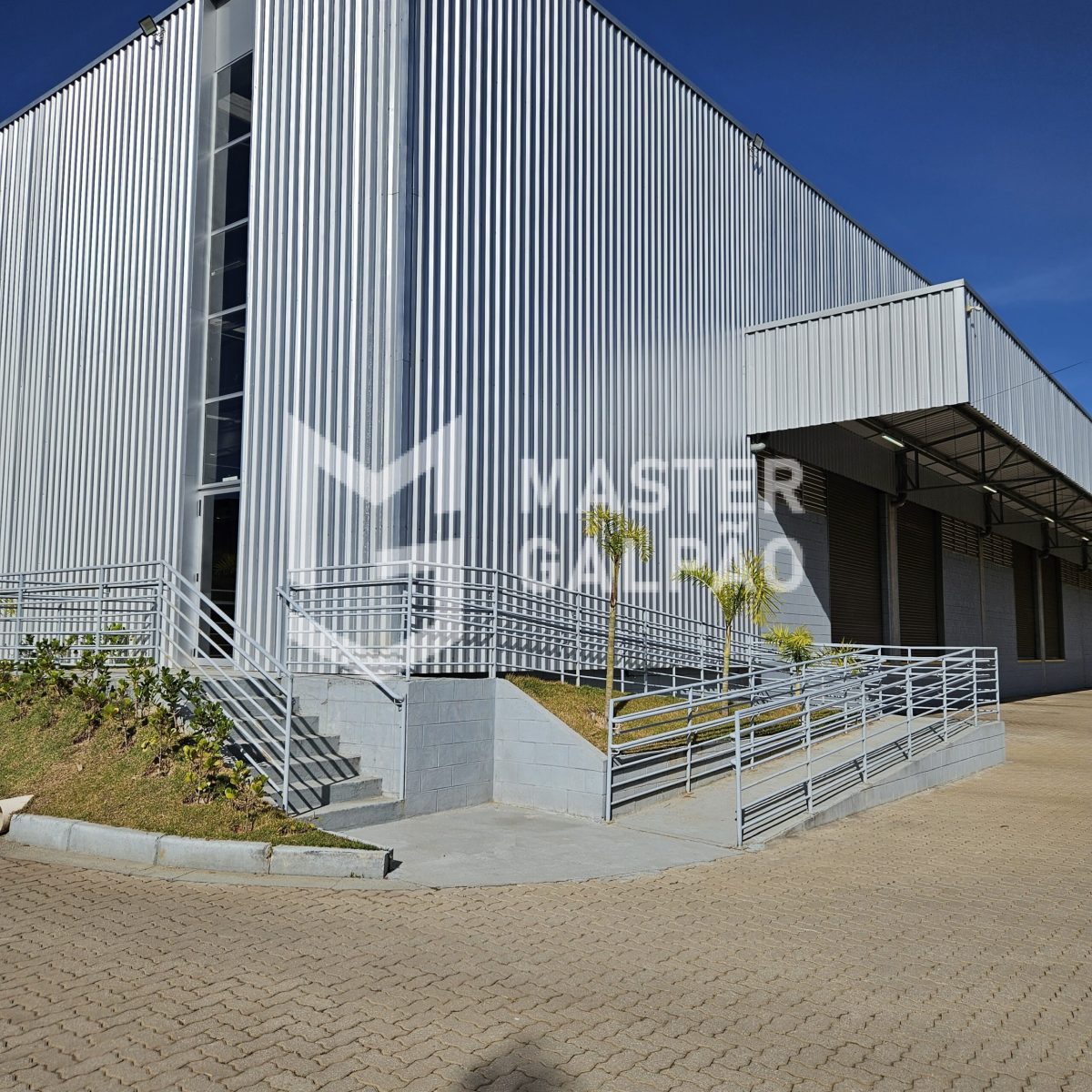 Galpão Logístico 2.238m² – BR381 Betim