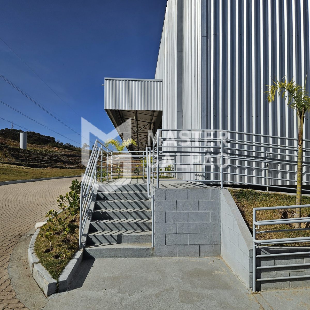 Galpão Logístico 2.238m² – BR381 Betim