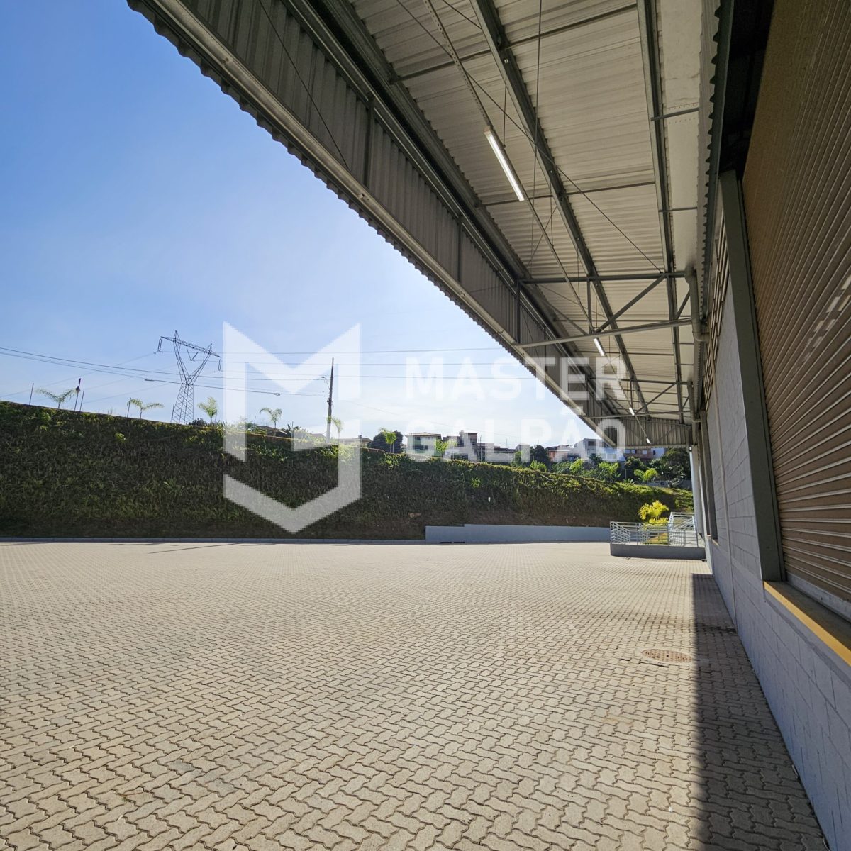Galpão Logístico 2.238m² – BR381 Betim
