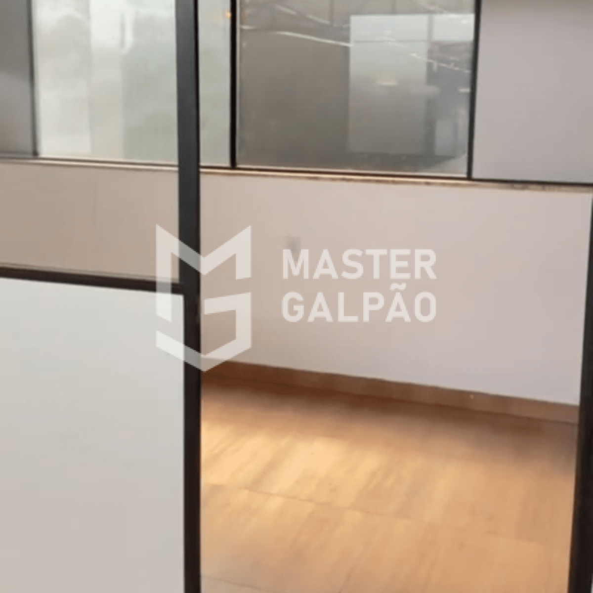 Galpão de 900m² para Aluguel