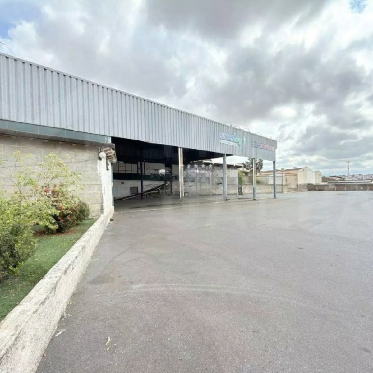 Galpão para Locação em Contagem | 4.000 m² com Pátio