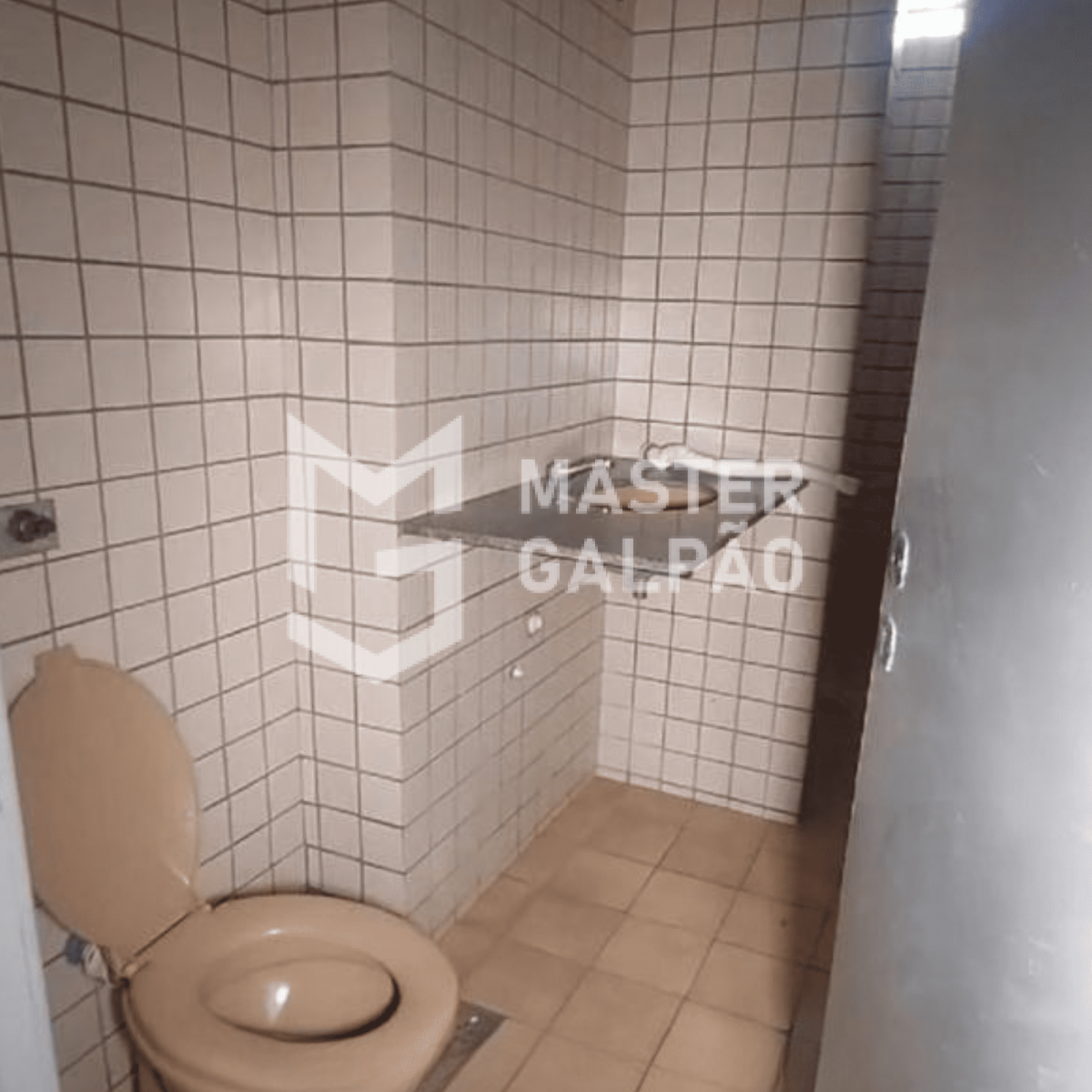 Prédio Comercial de 6.262m²