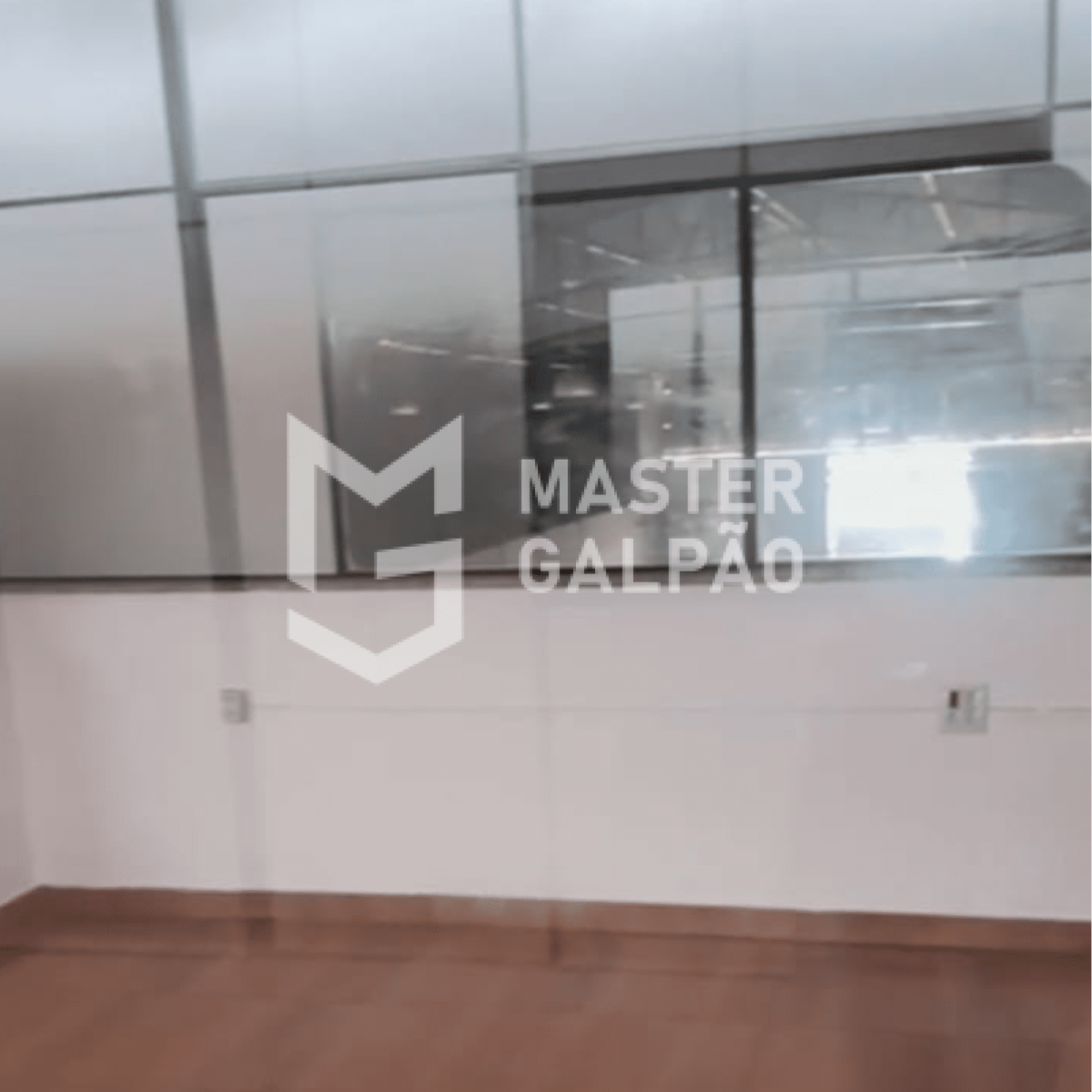 Galpão de 900m² para Aluguel
