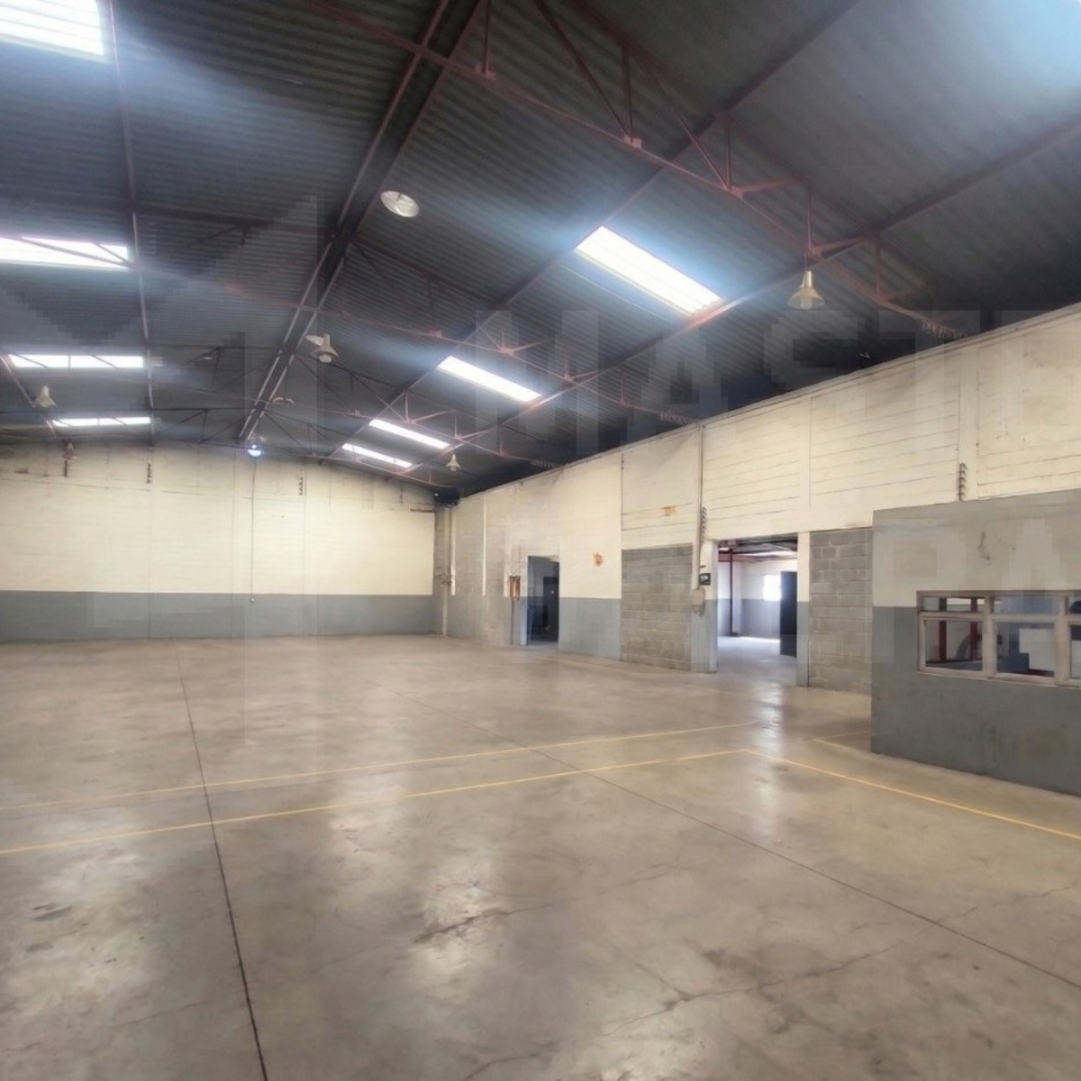 Galpão para Locação em Betim | 2.000 m²