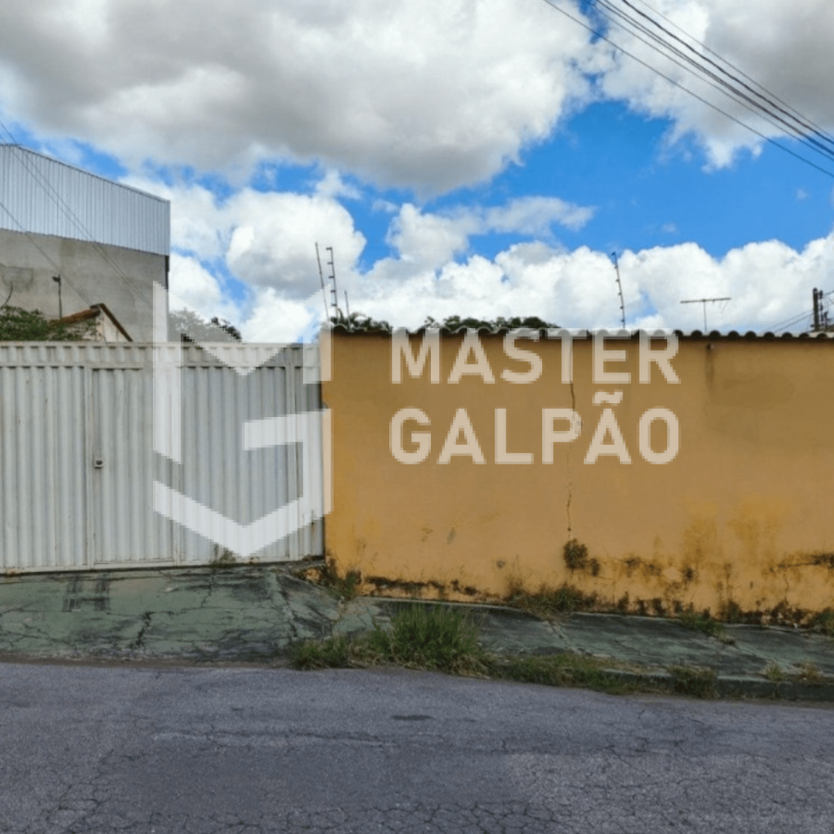 Lote 470m² em Inconfidentes – Contagem