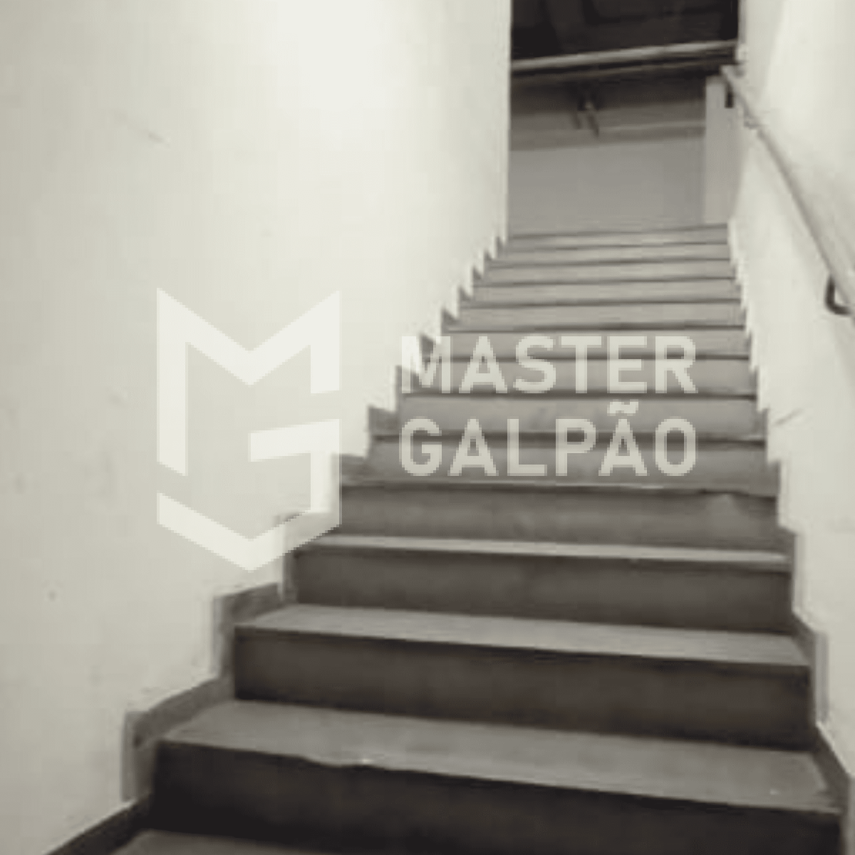 Galpão de 2.500m² | São Francisco – Belo Horizonte/MG