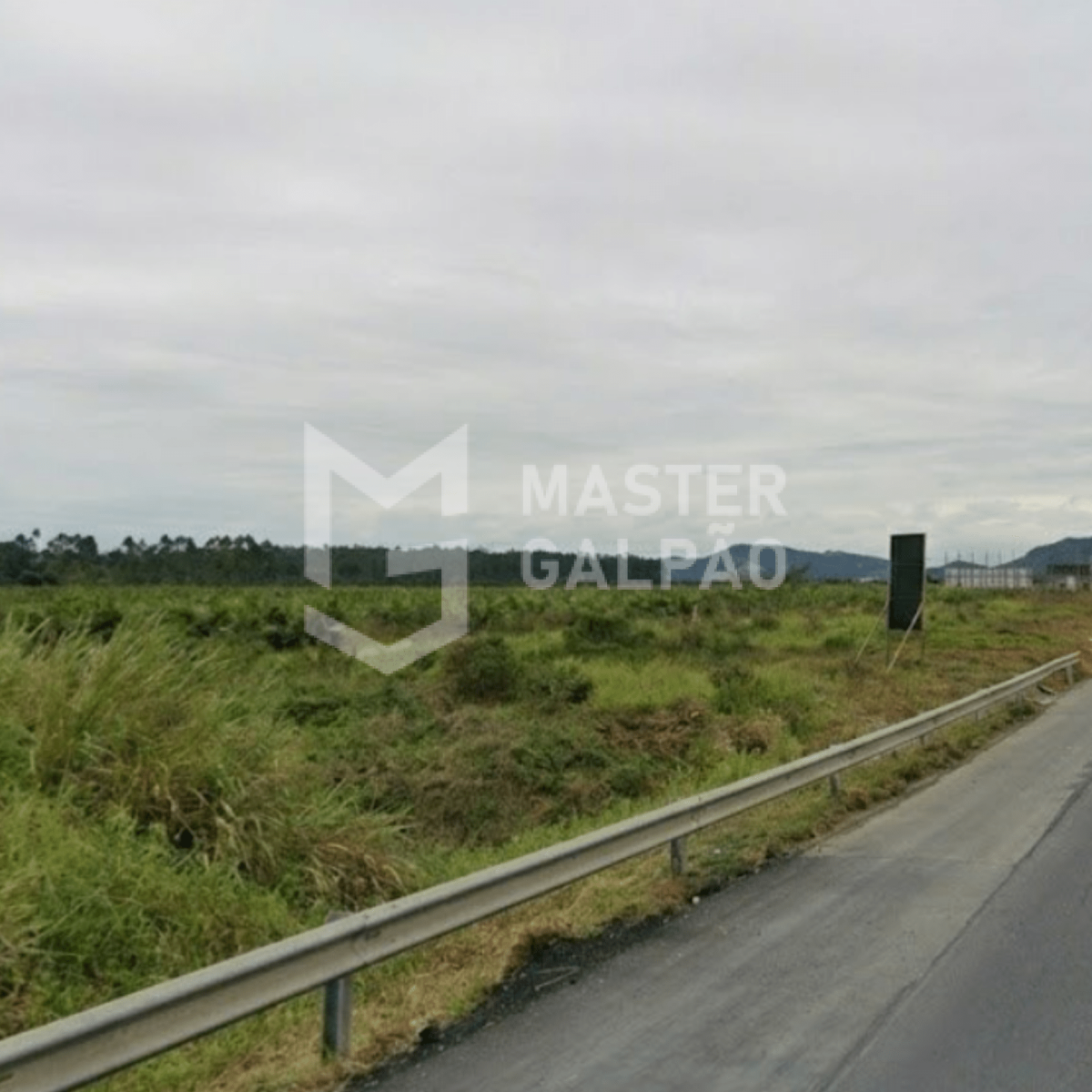 Área industrial de 676.917m² à venda em Navegantes, Volta Grande, próxima ao Porto e Aeroporto, ideal para grandes projetos logísticos.