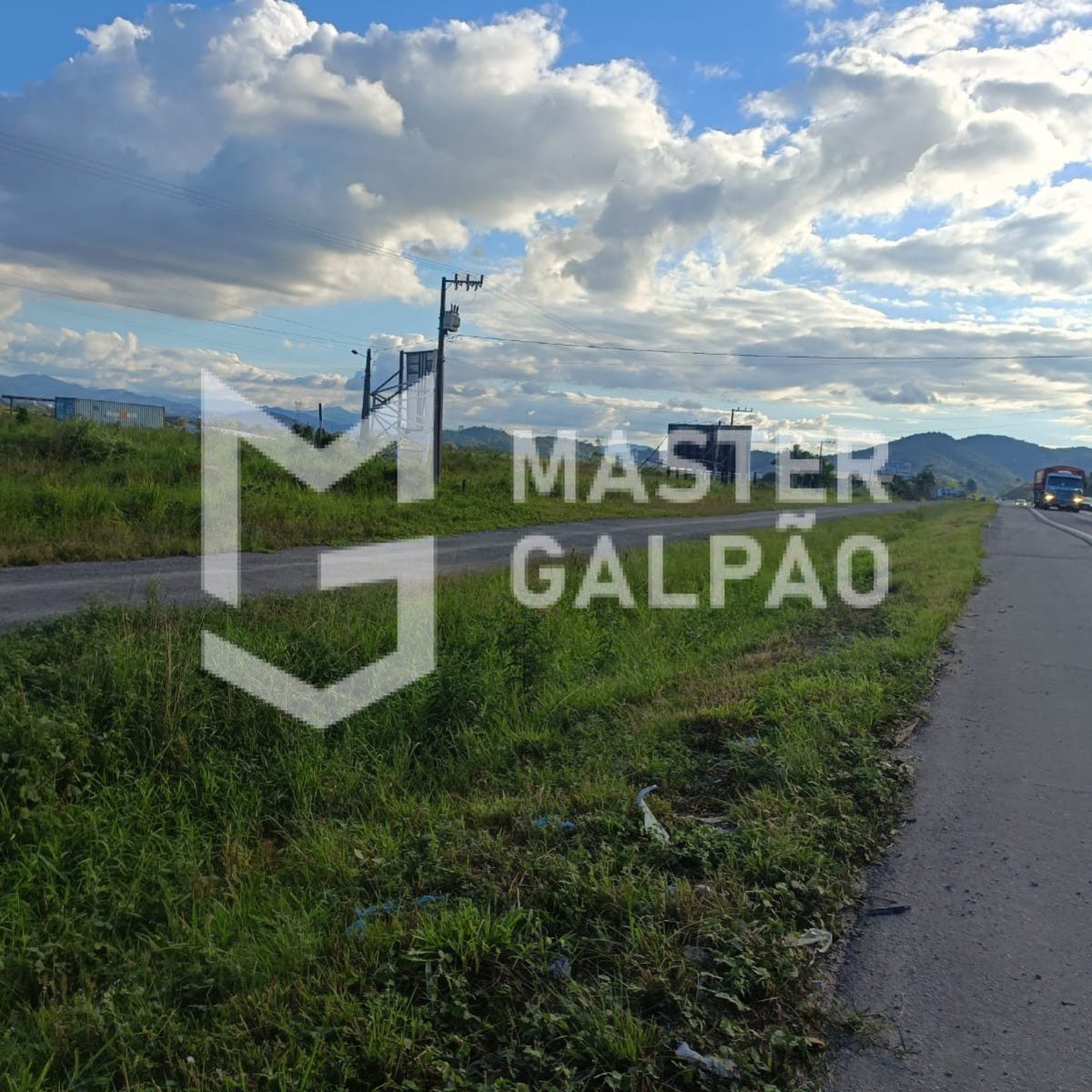 Terreno Industrial 936.000m² | Ilhota/SC – BR‑470