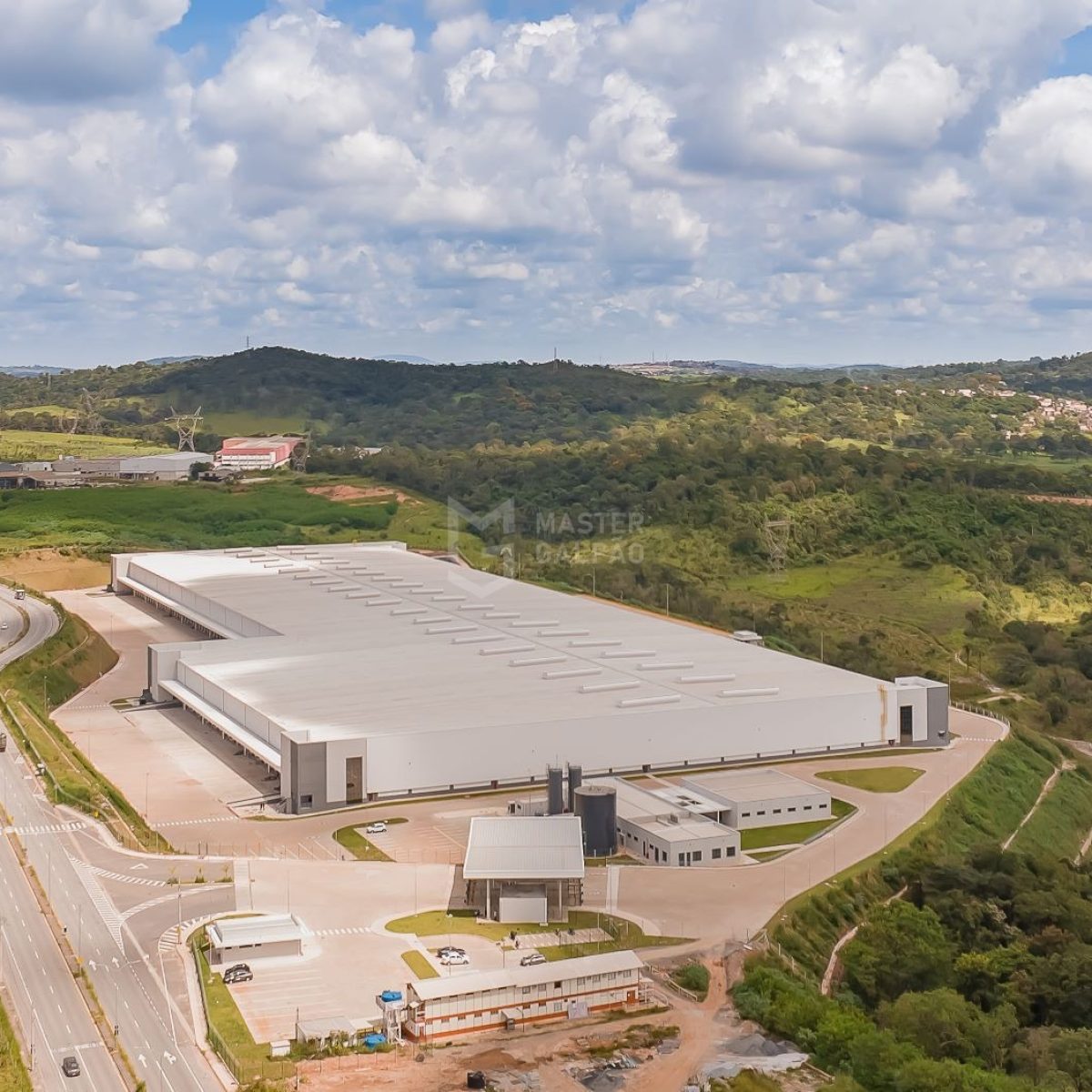 Galpão para Locação em Ribeirão das Neves | 9.830 m²