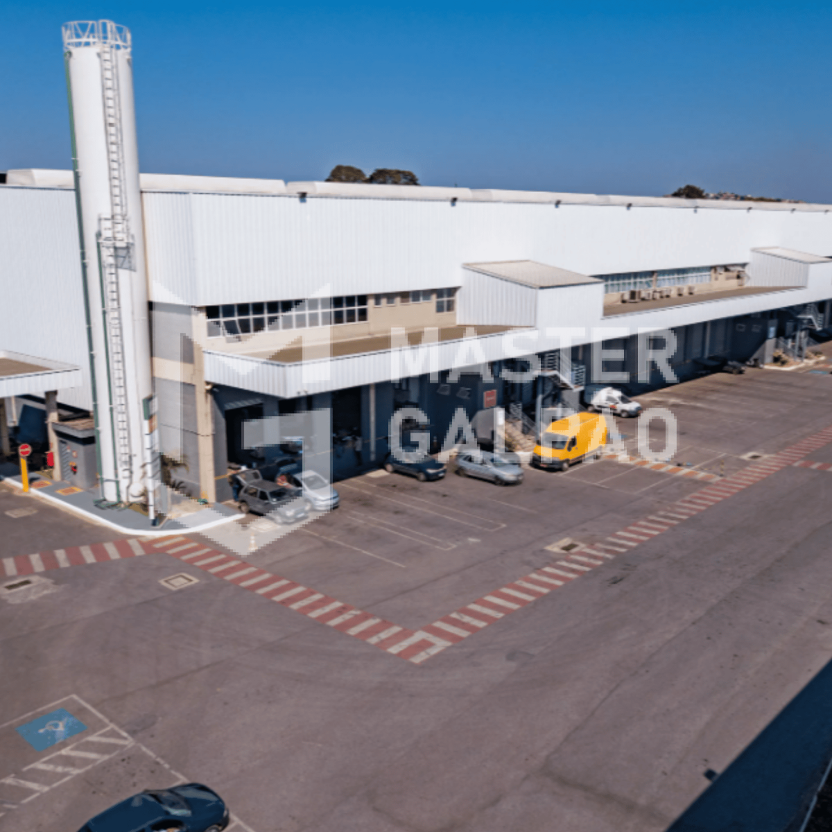 Galpão Logístico com 4 Docas – Contagem MG