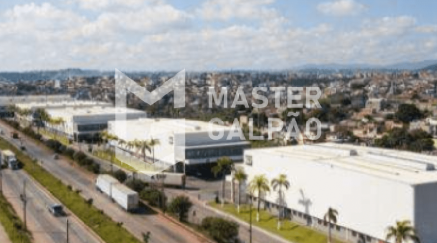 Galpão de 1.371m² com 3 Docas