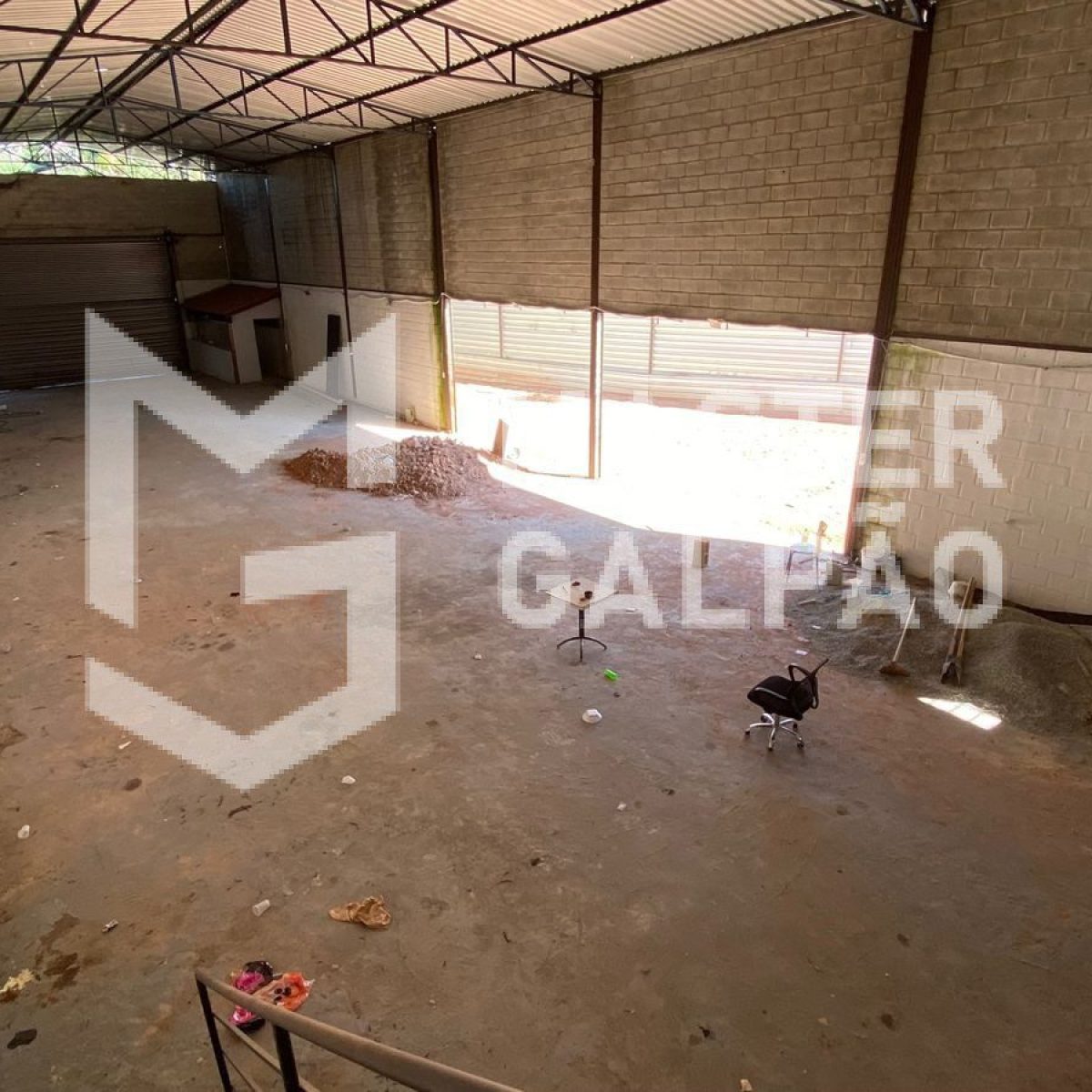 Galpão 1.300m² – Praia Contagem