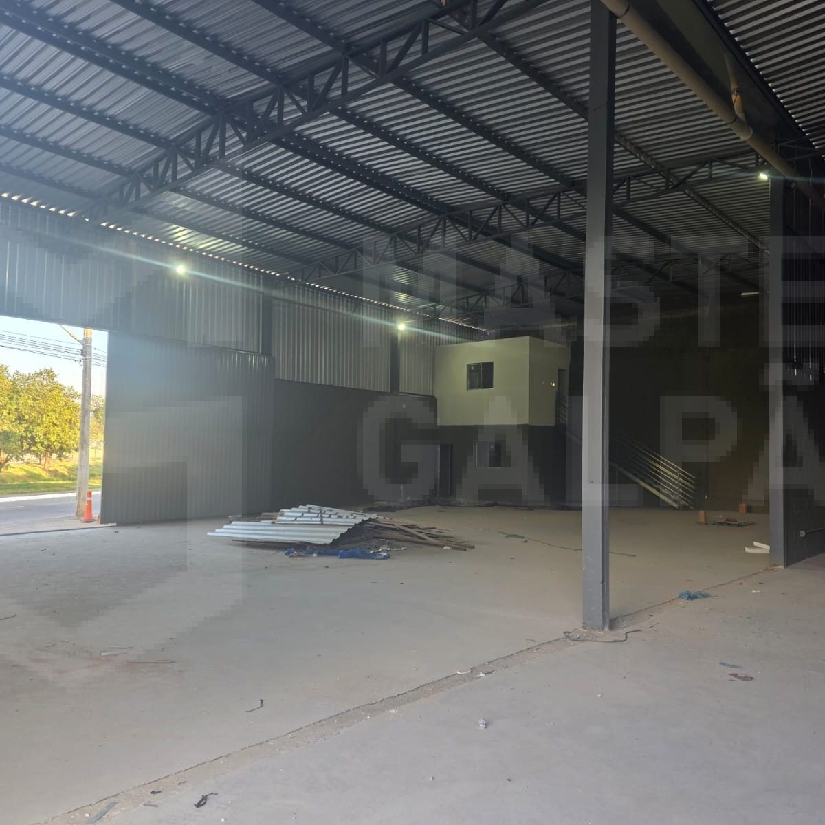 Galpão para Locação em Betim | 1.110 m² + Pátio