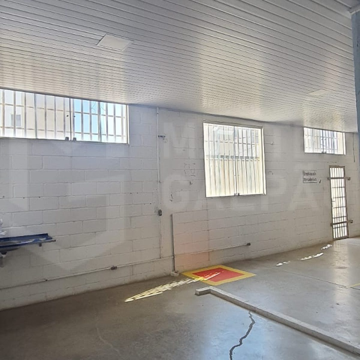 Galpão para Locação em Betim | 460 m² no Niterói