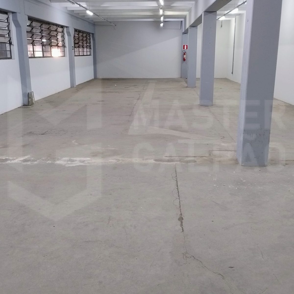 Galpão para Locação em BH | 2.750 m² com 7 Docas