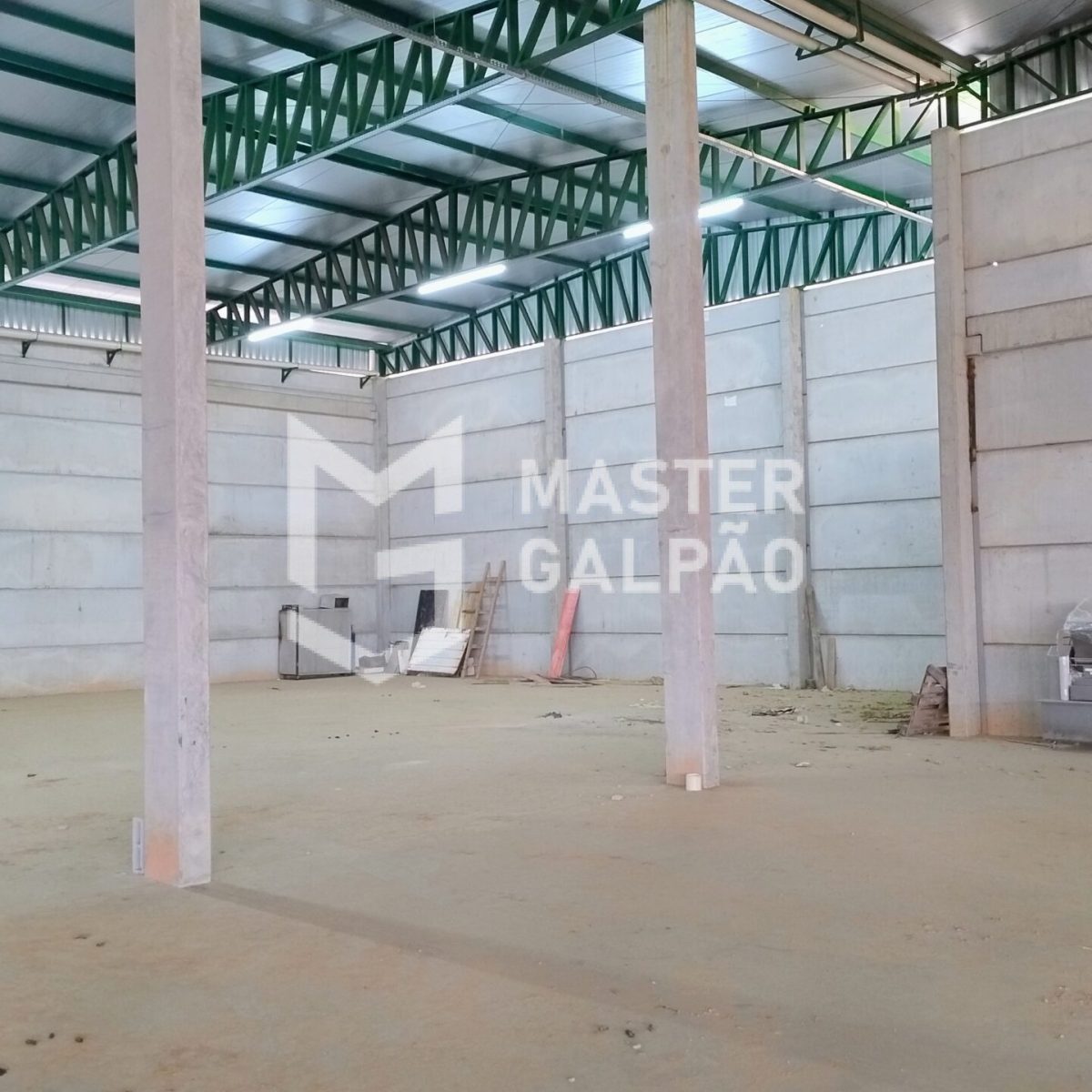 Galpão Novo 3.320m² às Margens da BR‑040