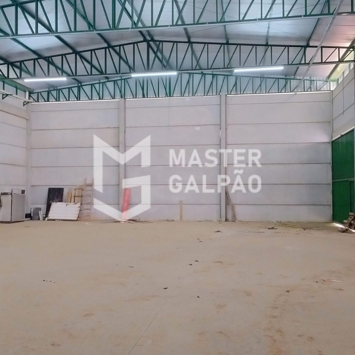 Galpão Novo 3.320m² às Margens da BR‑040