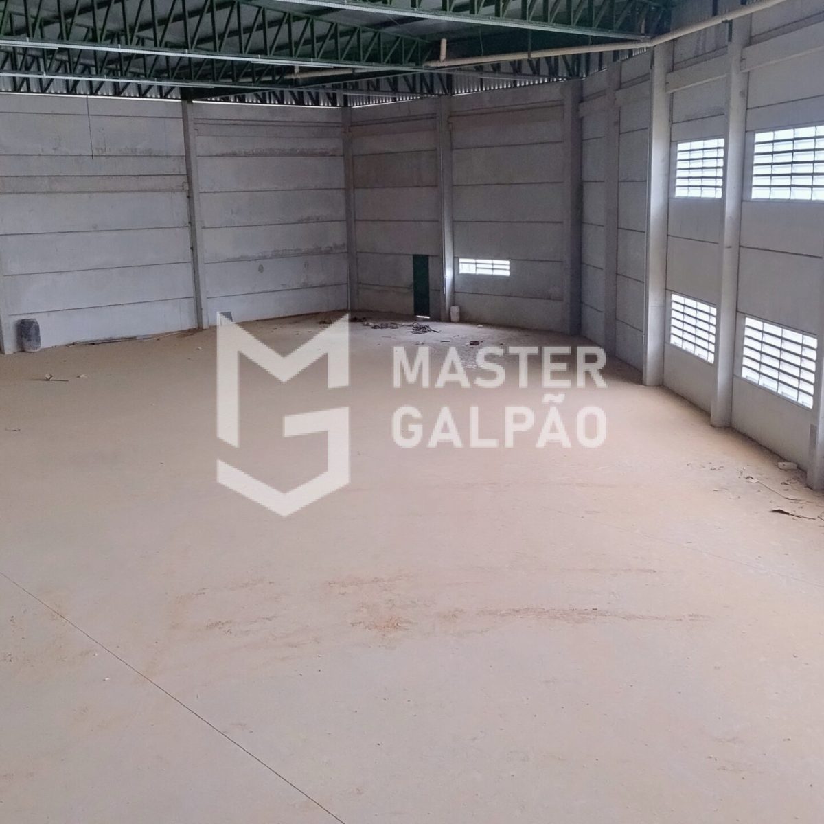 Galpão Novo 3.320m² às Margens da BR‑040