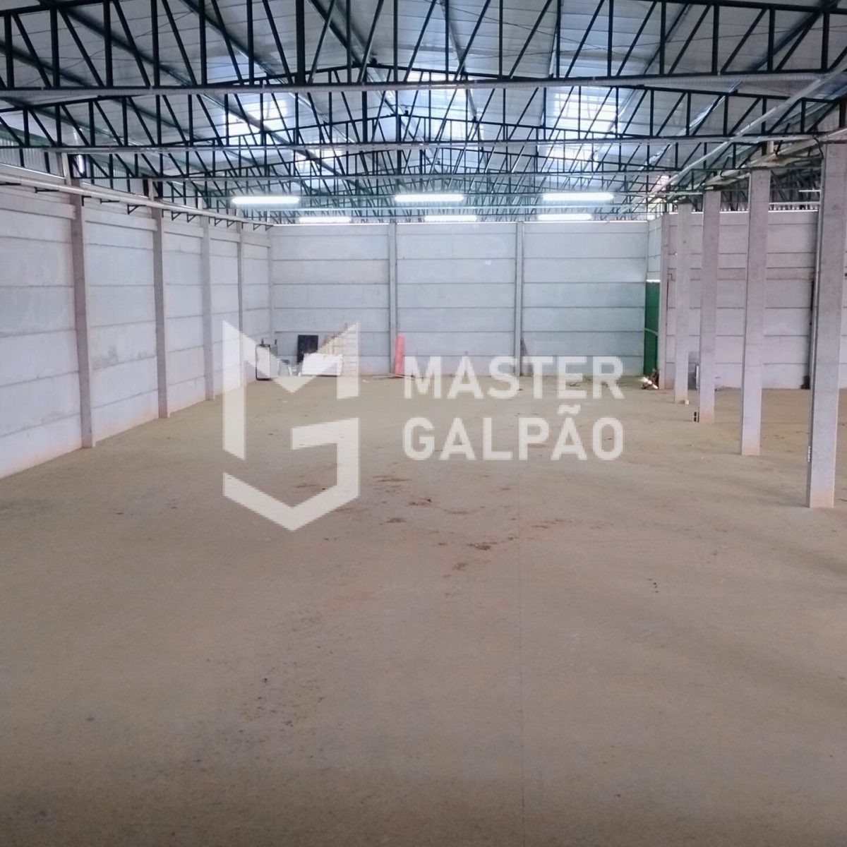 Galpão Novo 3.320m² às Margens da BR‑040