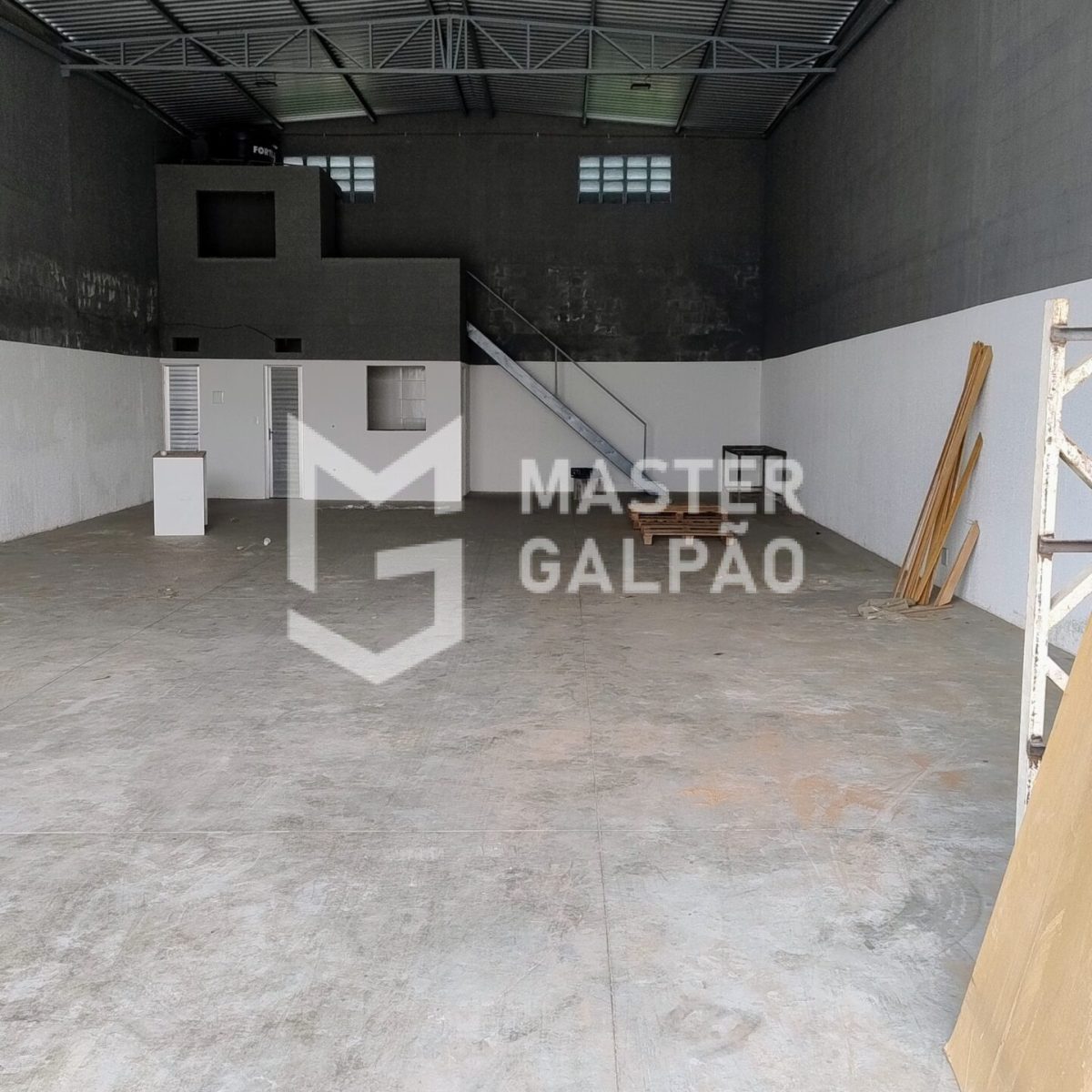 Galpão 240m² | Bairro San Marino – Ribeirão das Neves/MG