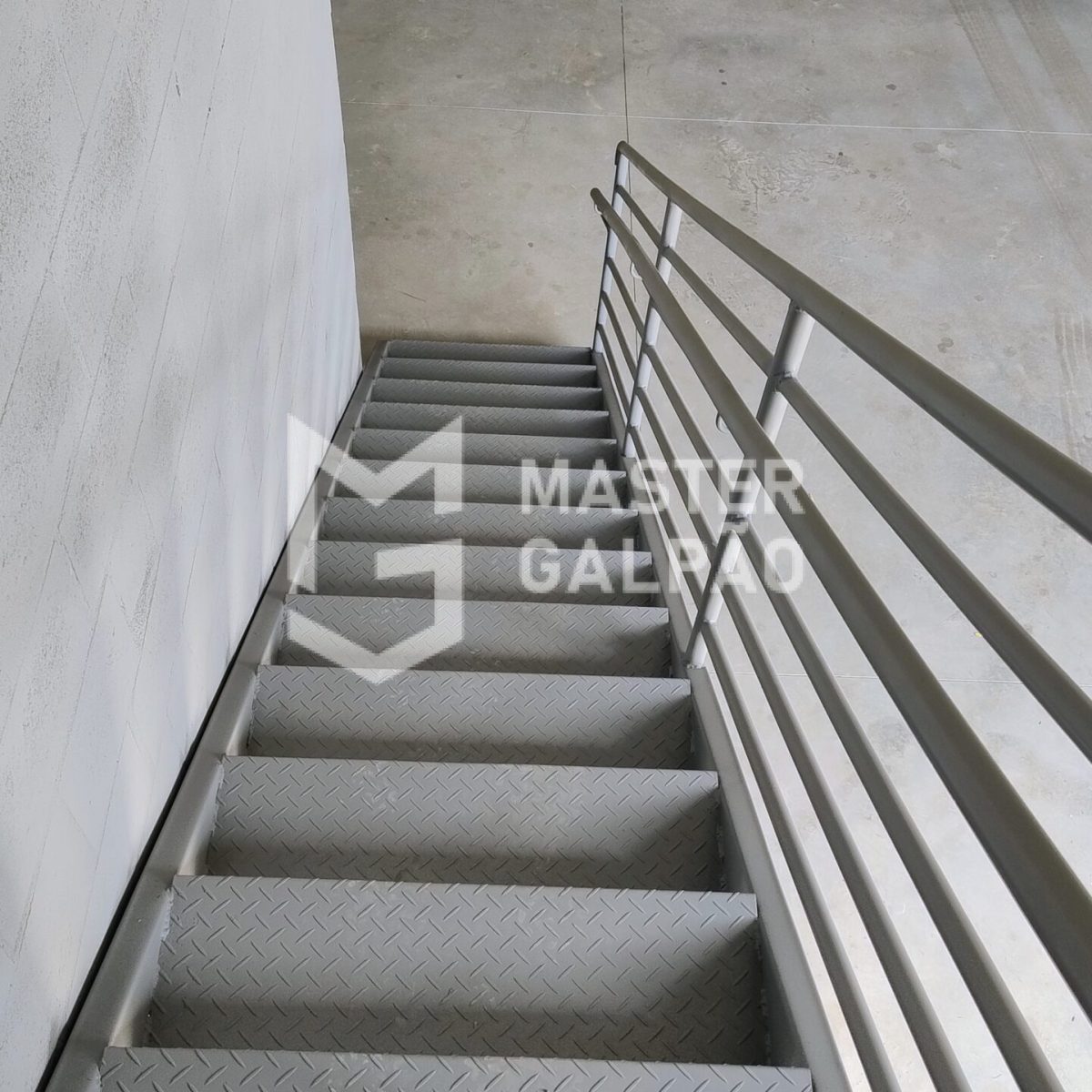 Galpão novo 250m² | San Marino – Ribeirão das Neves/MG