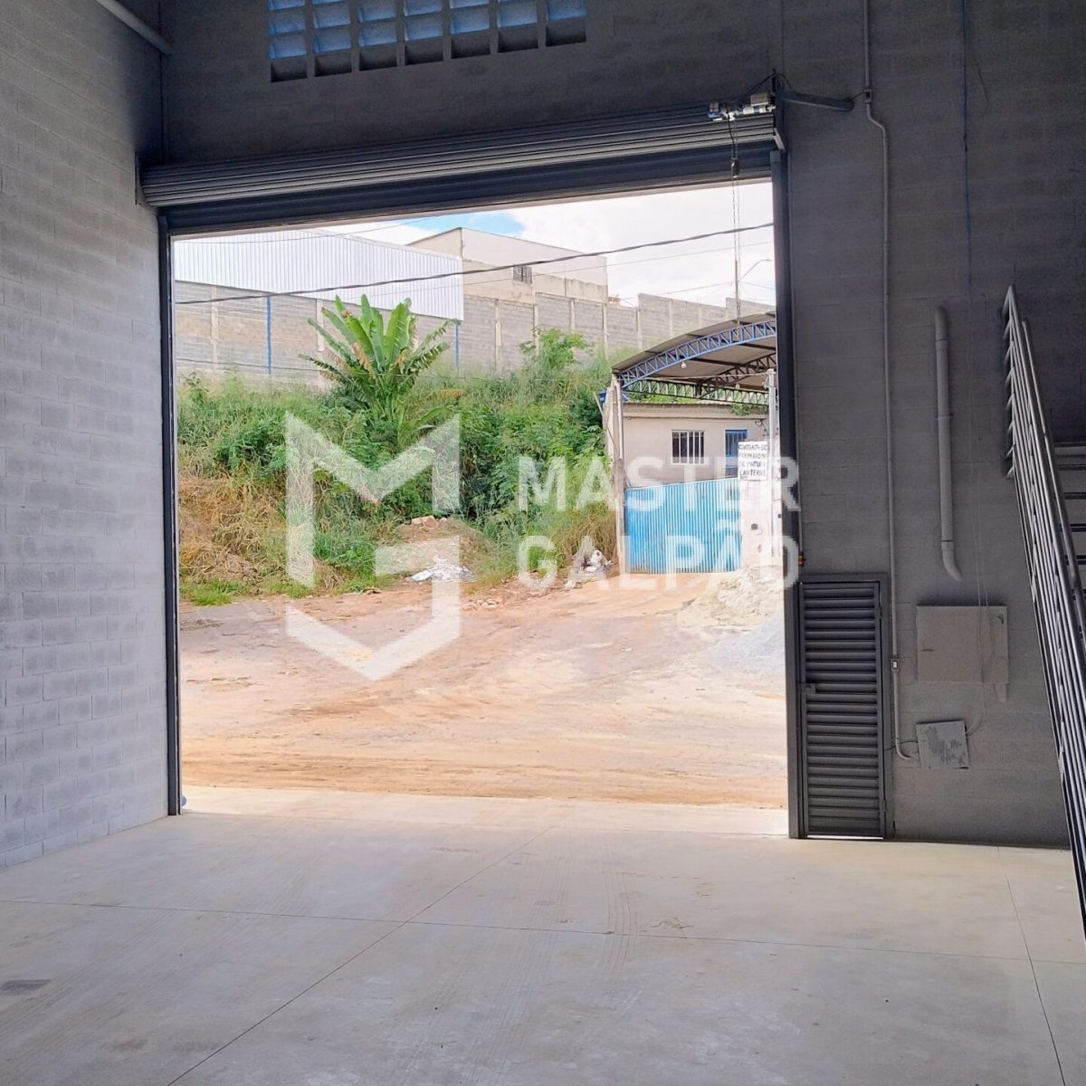 Galpão novo 250m² | San Marino – Ribeirão das Neves/MG