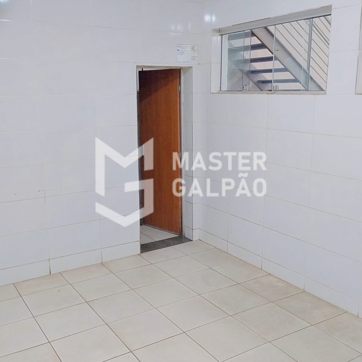Galpão com pé-direito 10m e acesso a carretas | Contagem/MG