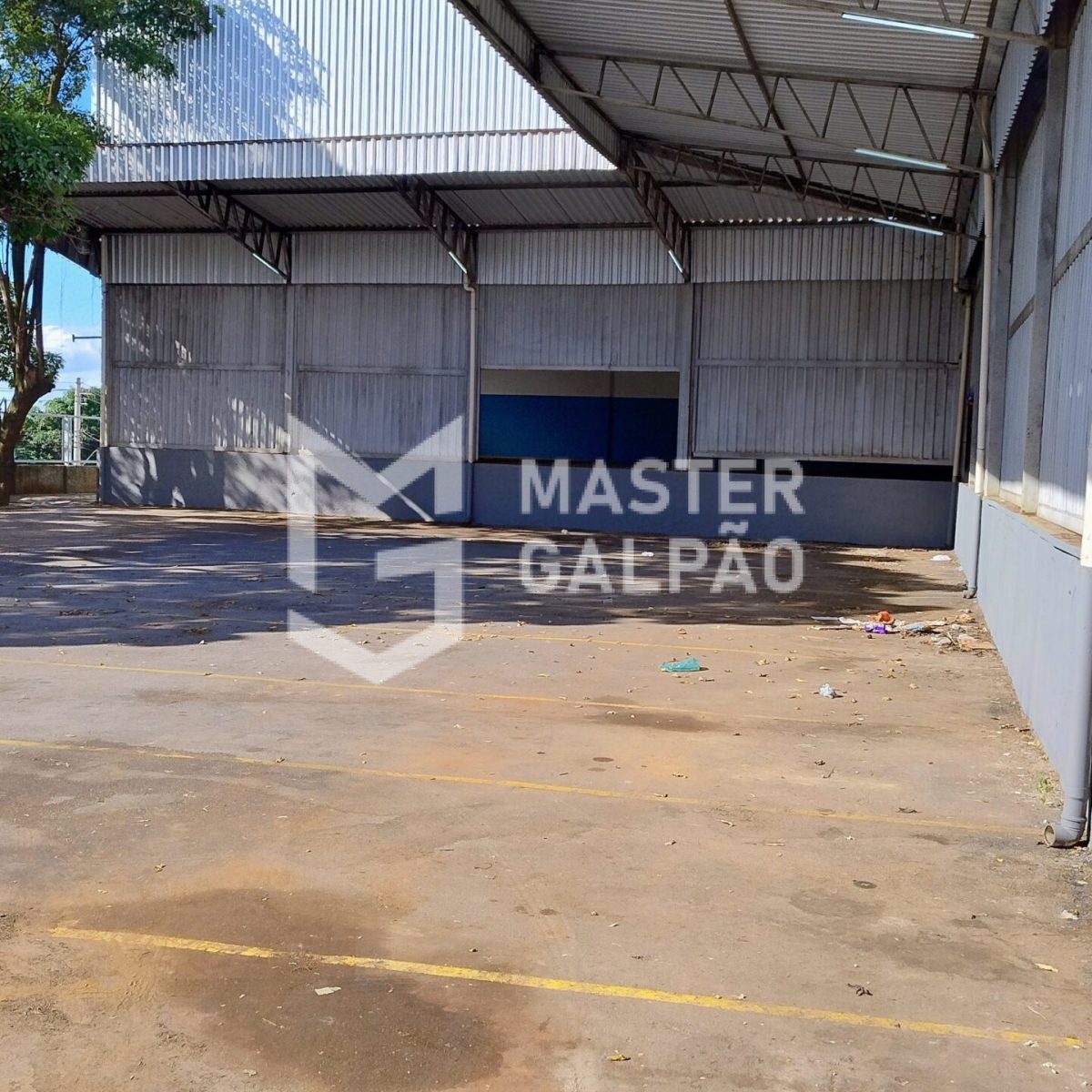 Galpão com pé-direito 10m e acesso a carretas | Contagem/MG