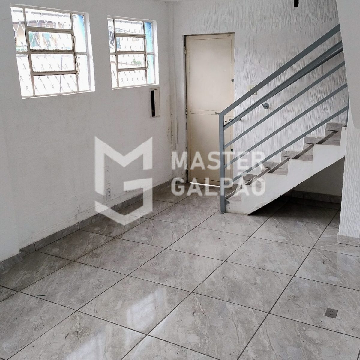 Galpão Comercial 405m² | Jardim Industrial – Contagem/MG
