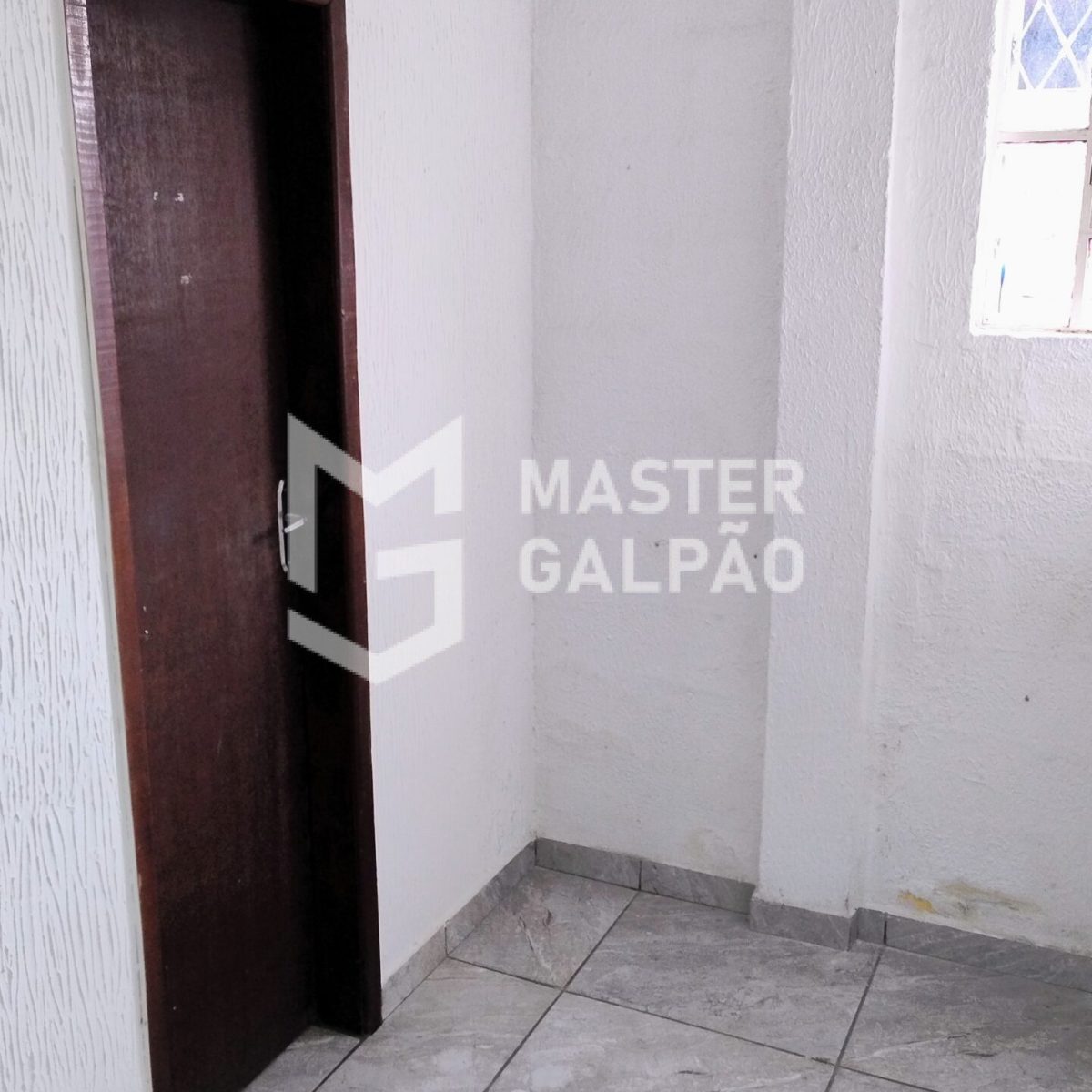 Galpão Comercial 405m² | Jardim Industrial – Contagem/MG