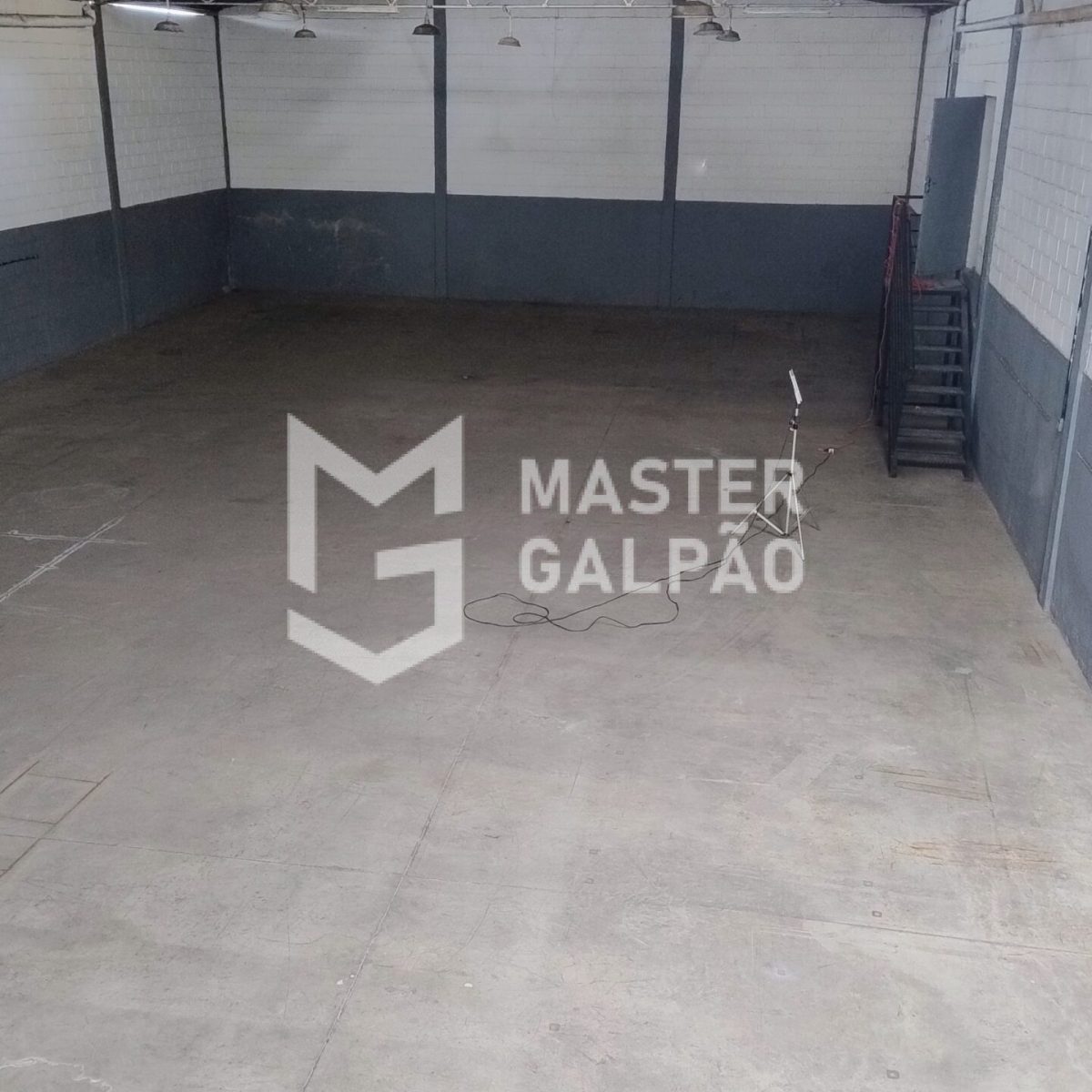 Galpão Comercial 405m² | Jardim Industrial – Contagem/MG