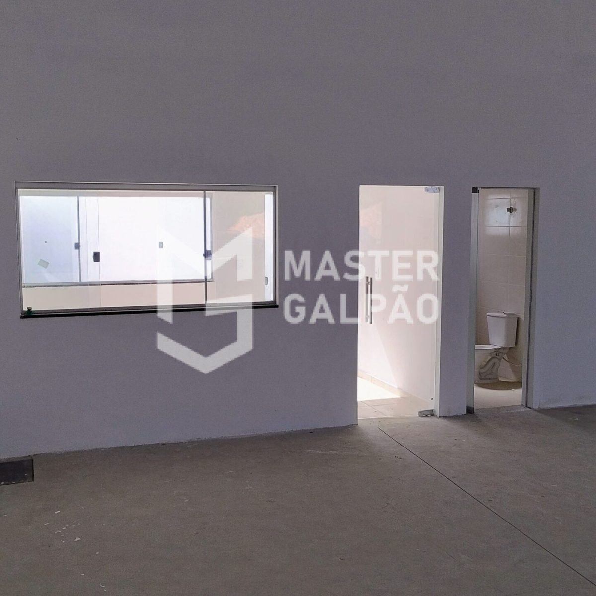 Galpão 380m² com Pé‑Direito de 6,7m