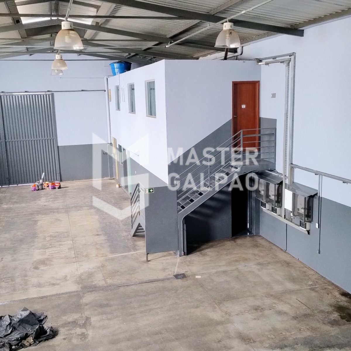 Galpão 420m² com Energia Solar – Betim