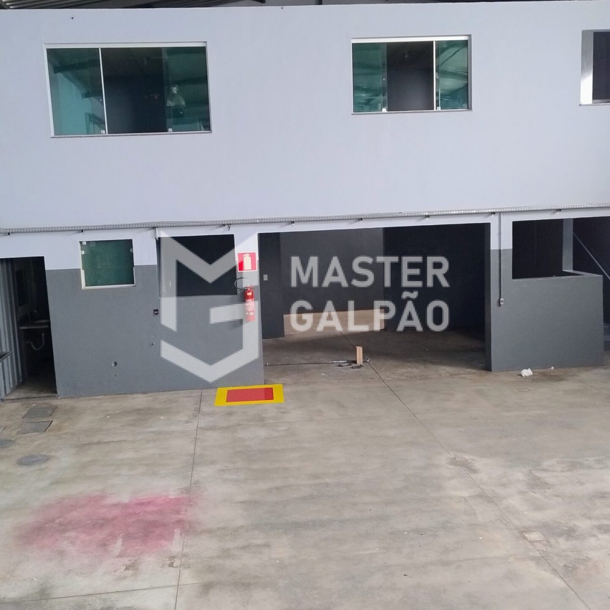 Galpão 420m² com Energia Solar – Betim