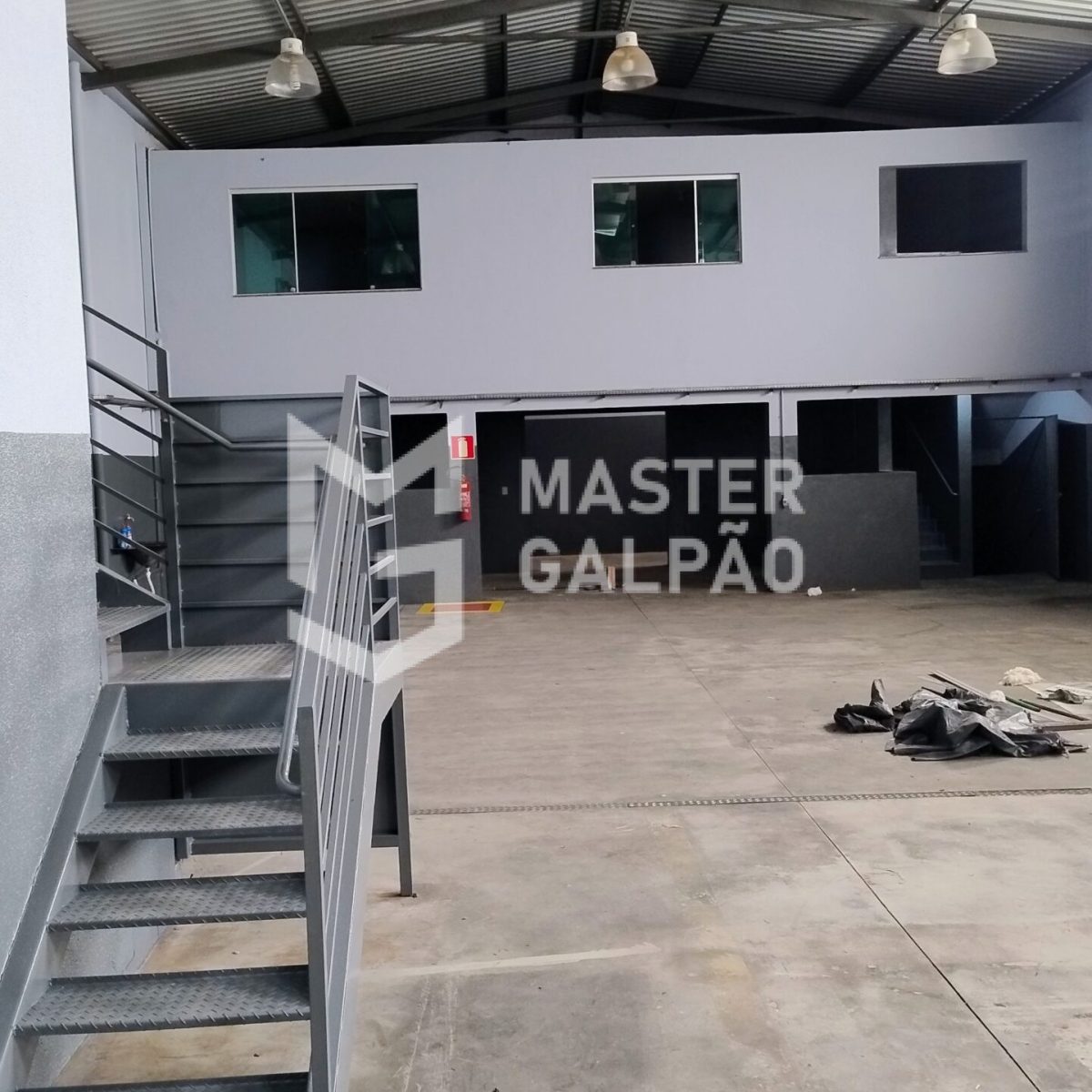 Galpão 420m² com Energia Solar – Betim