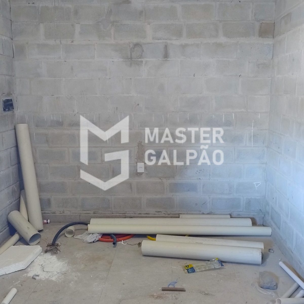 Galpão Novo 340m² – Kennedy Betim