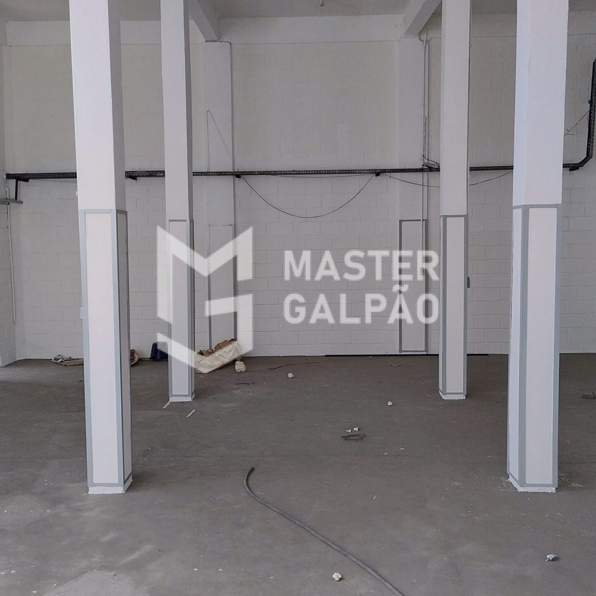 Galpão 700m² com 2 Câmaras Frias – Contagem