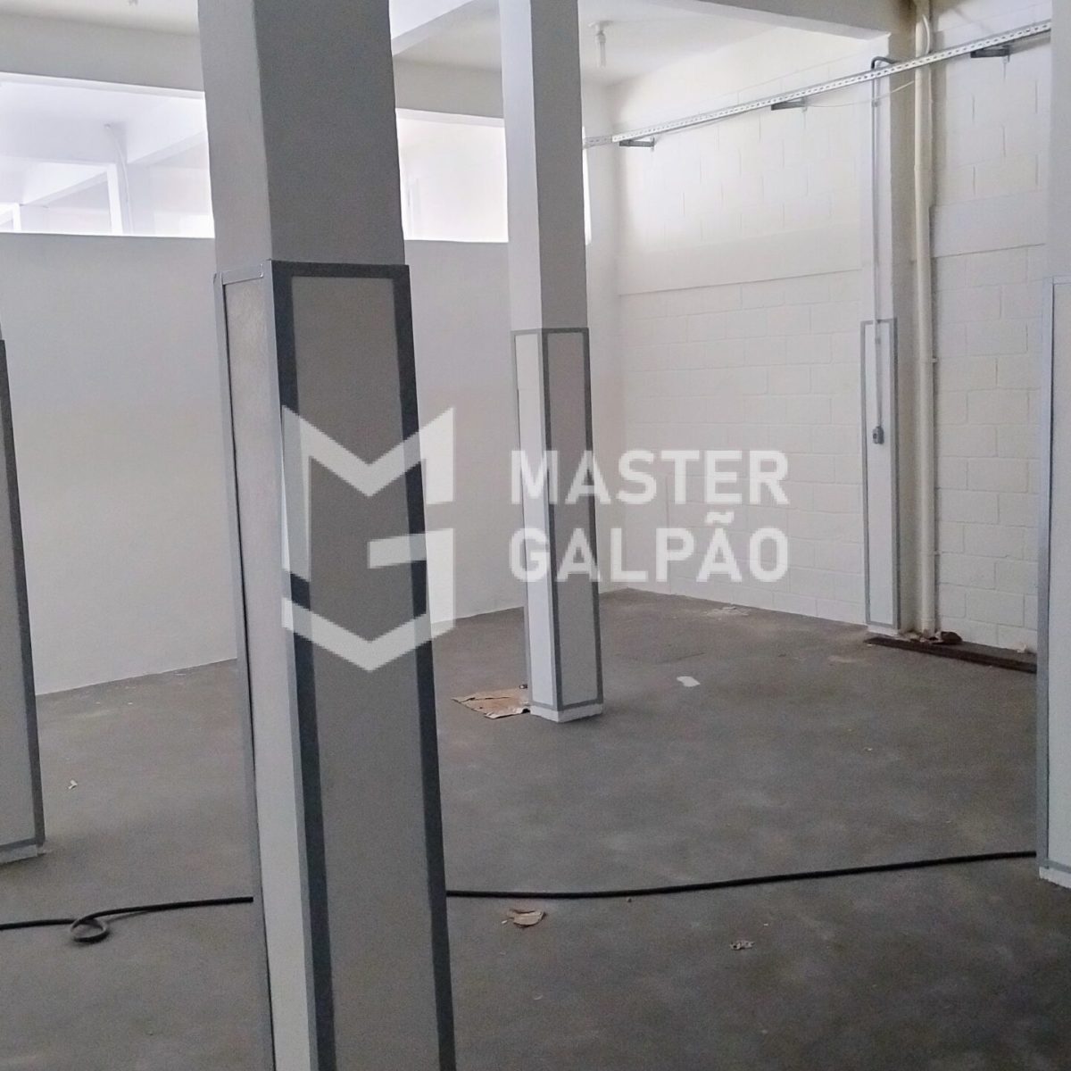 Galpão 700m² com 2 Câmaras Frias – Contagem