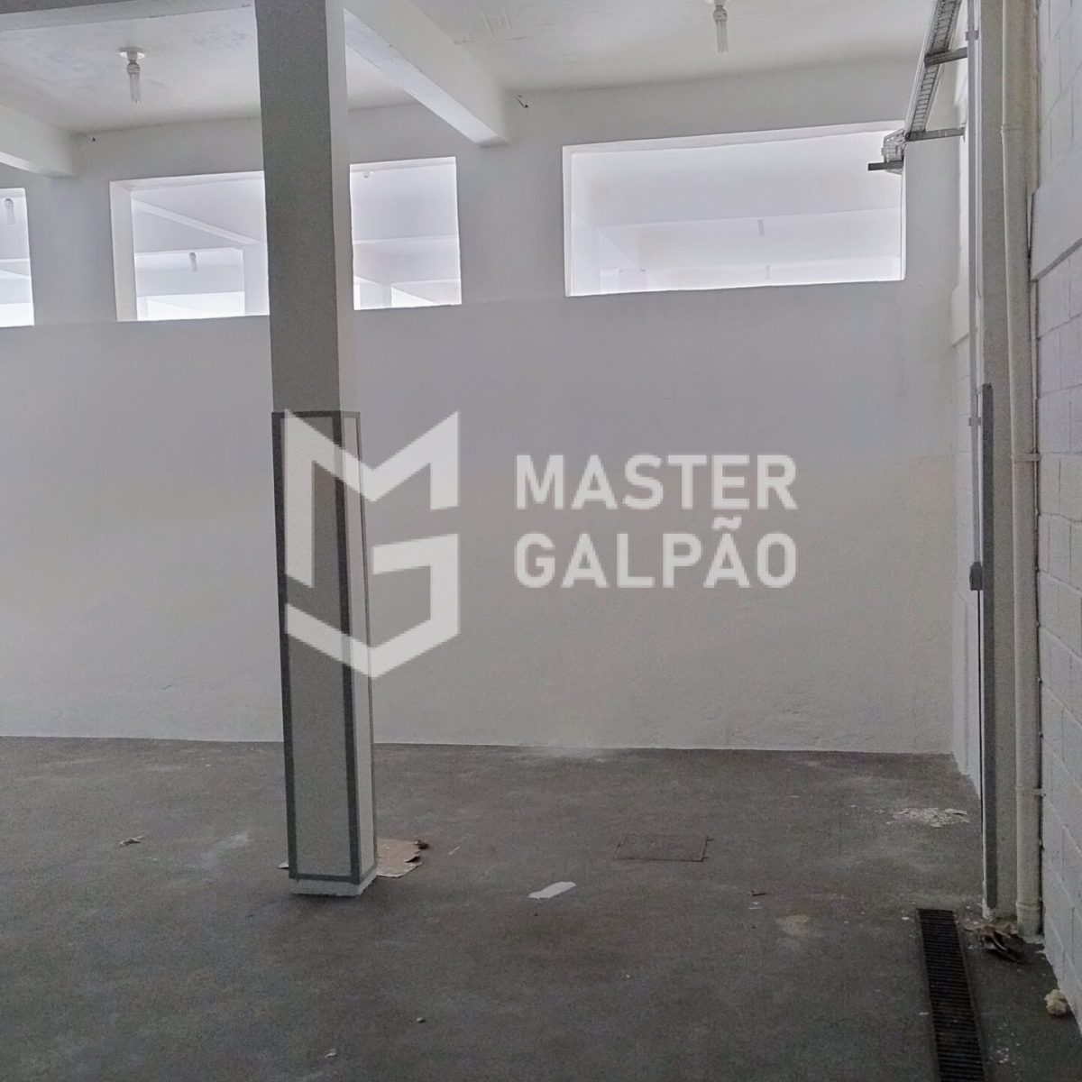 Galpão 700m² com 2 Câmaras Frias – Contagem