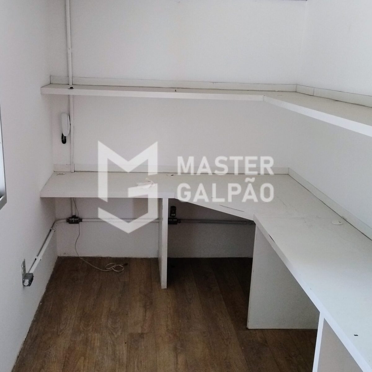 Galpão 700m² com 2 Câmaras Frias – Contagem