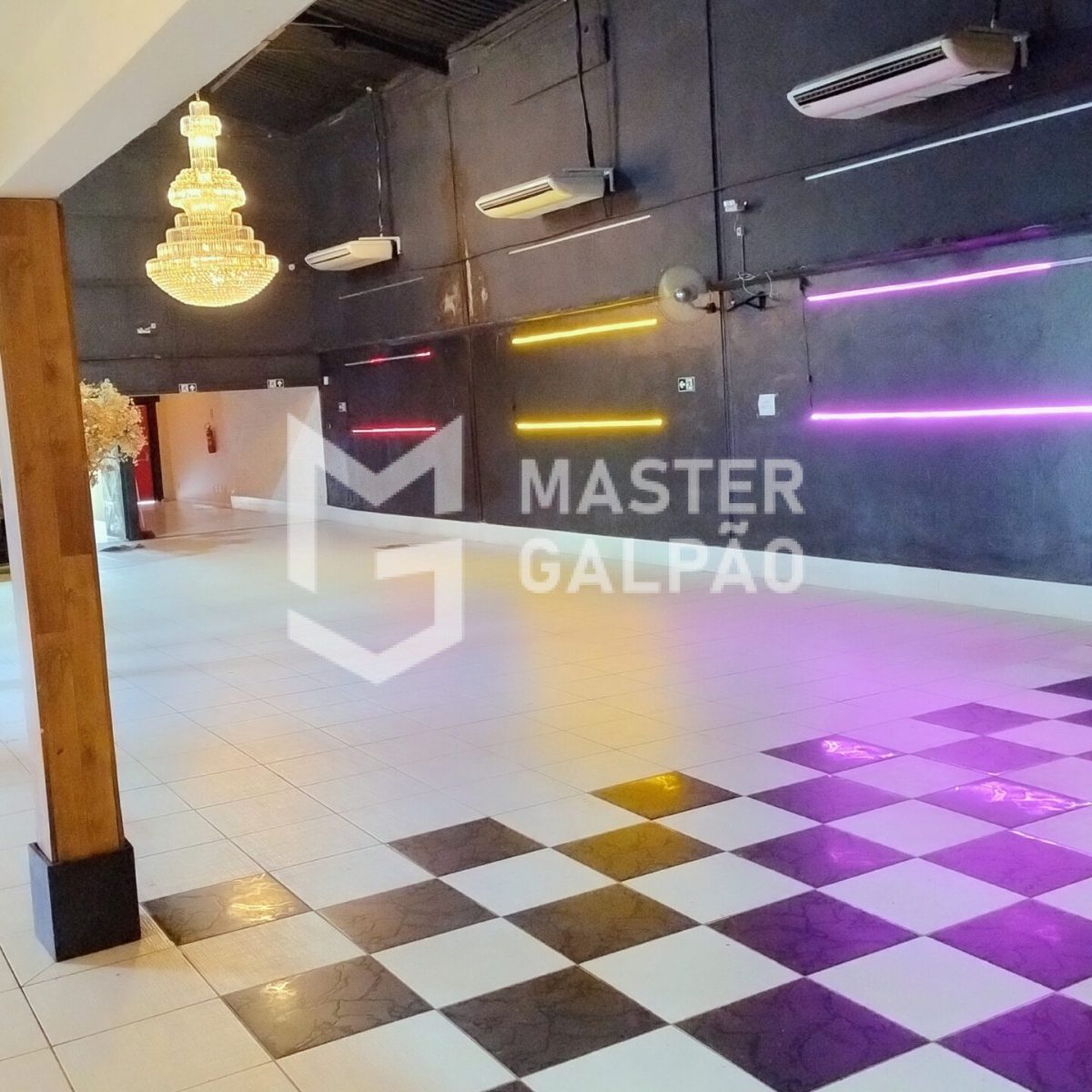 Galpão Comercial com Mezanino – BH