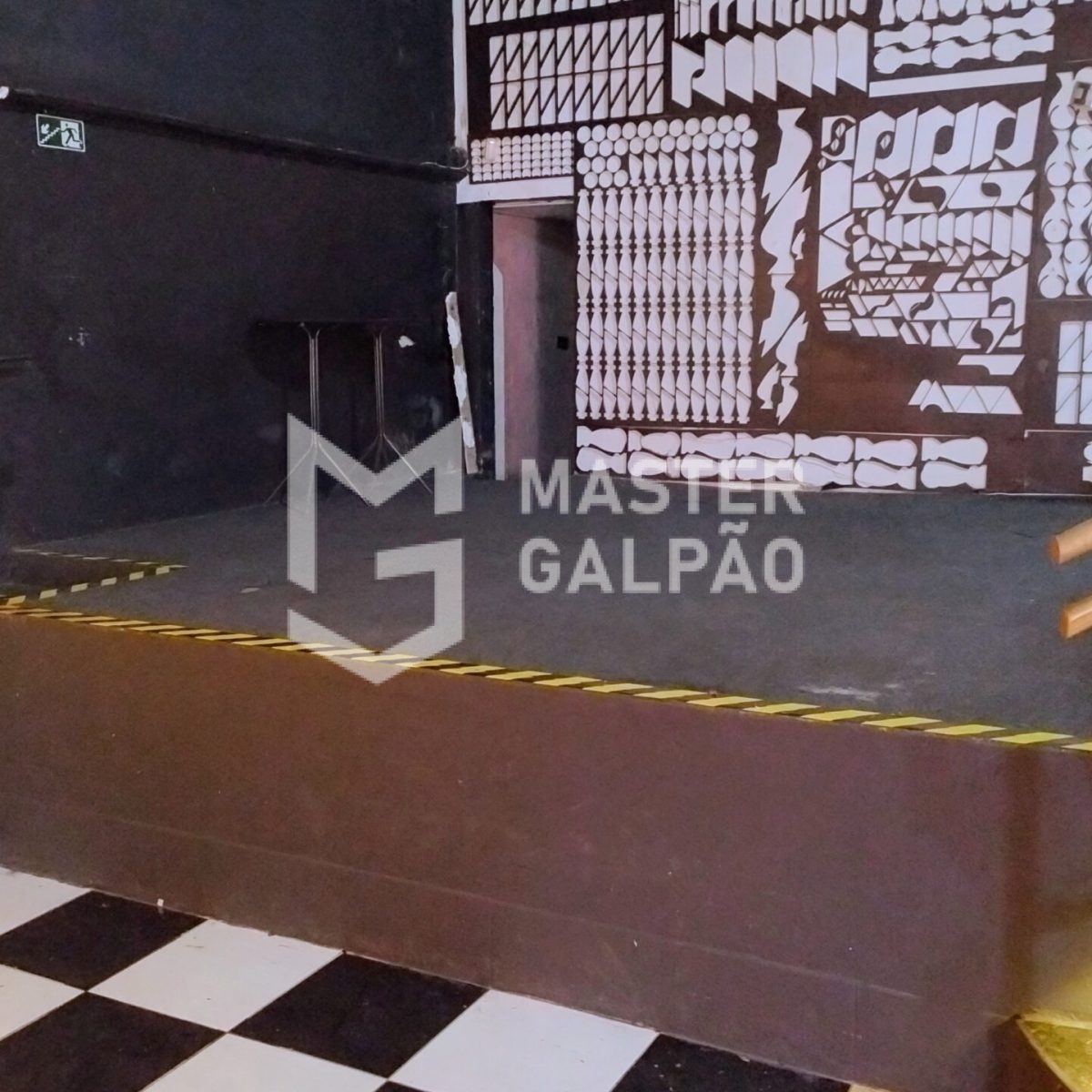 Galpão Comercial com Mezanino – BH